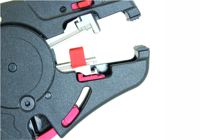 Инструмент для снятия изоляции автоматический Wiha до 16 мм² в блистерной упаковке 200 мм