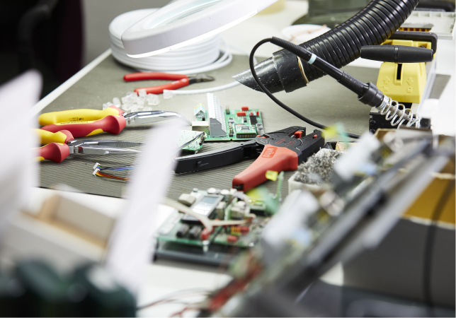 Инструмент для снятия изоляции автоматический Wiha до 16 мм² в блистерной упаковке 200 мм